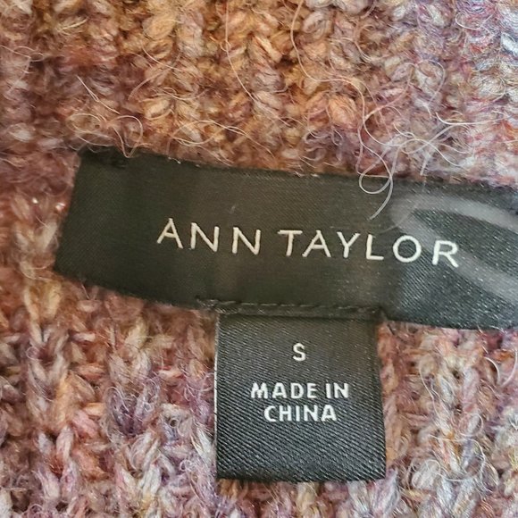 Ann Taylor sweater, Size S, EUC - Picture 3 of 4